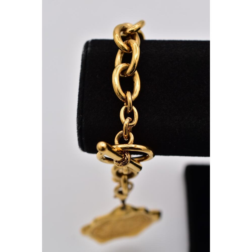 Karl Lagerfeld Vintage Logo Charm Bracelet Seal Medallion Paris Gold Runway Bin5 - Picture 6 of 12